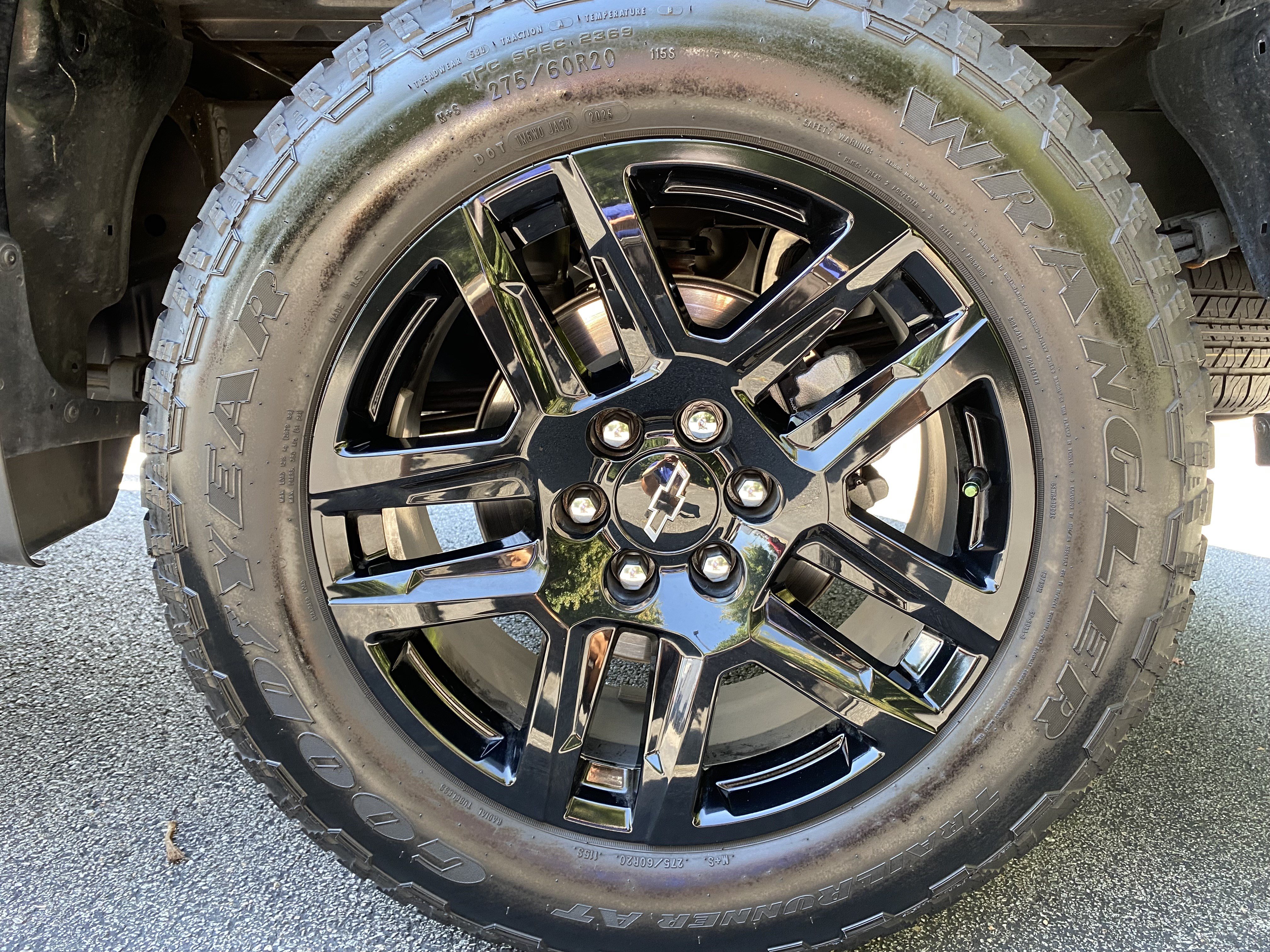Used 2025 Chevrolet Silverado 1500 Custom w/ Turbomax Blackout Package AWD/4WD image 41