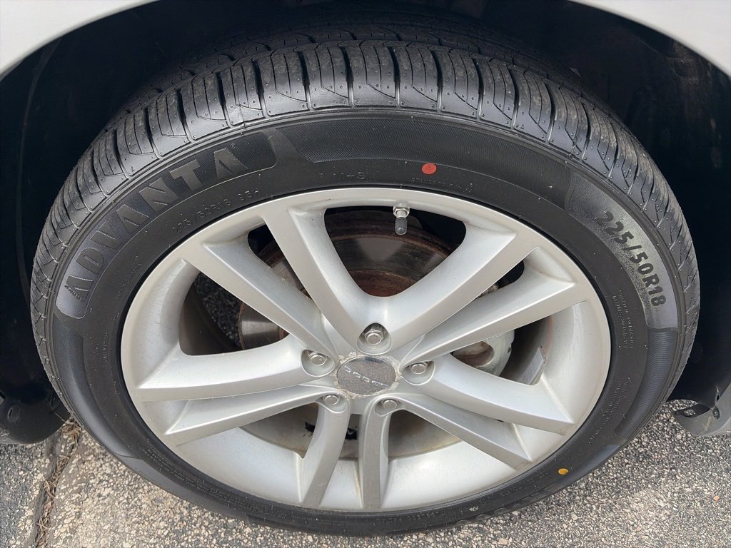 Used 2014 Dodge Avenger SXT w/ Sun/Sound Group image 33