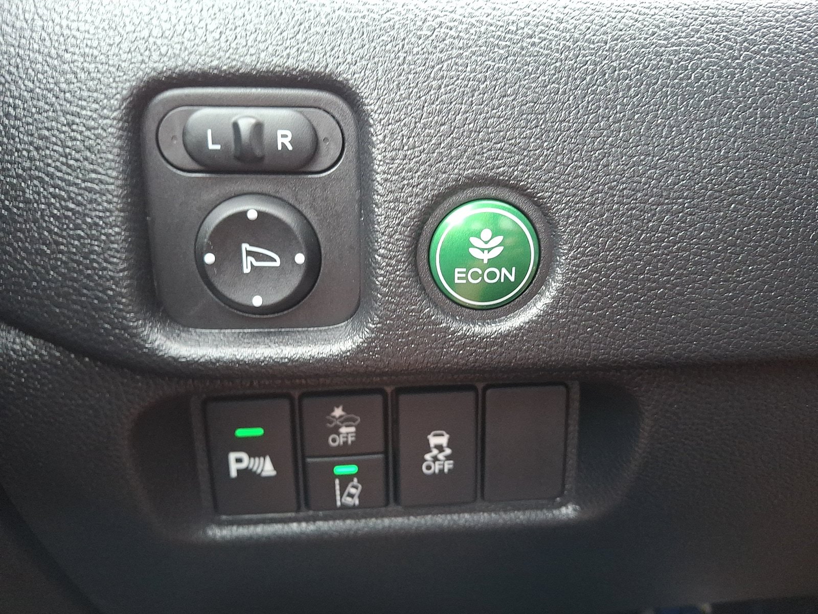 Used 2025 Honda Passport EX-L image 24
