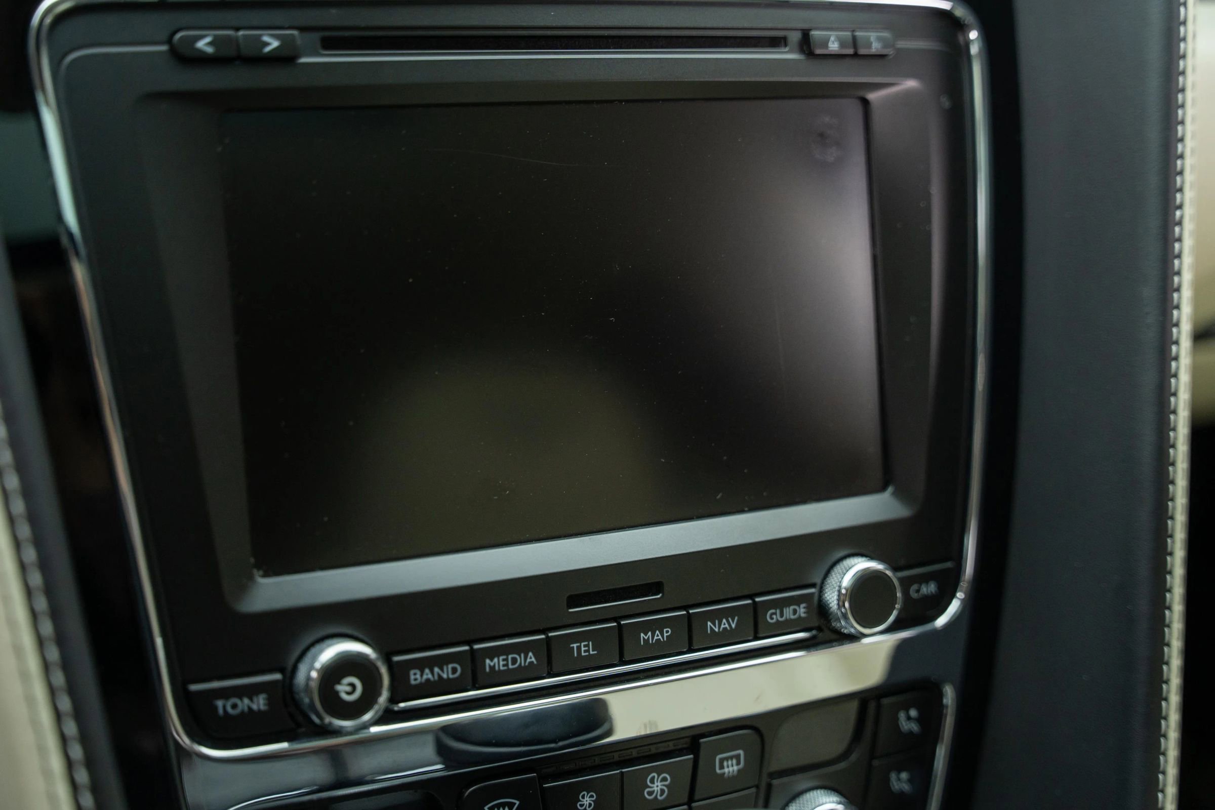 Used 2018 Bentley Flying Spur V8 image 5