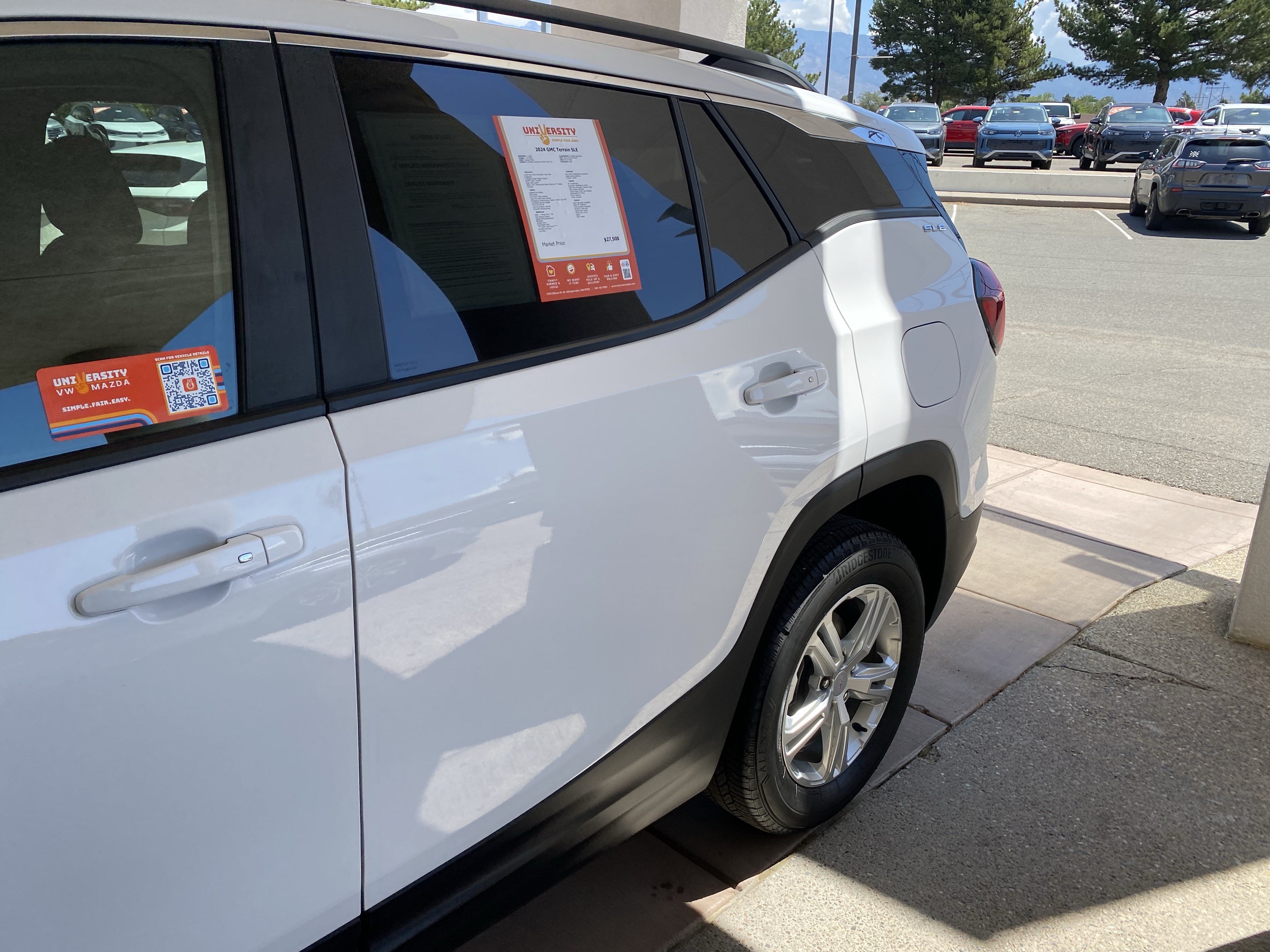 Used 2024 GMC Terrain SLE w/ Driver Convenience Package AWD/4WD image 55