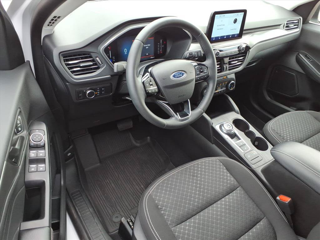 Certified 2023 Ford Escape Active AWD/4WD image 8