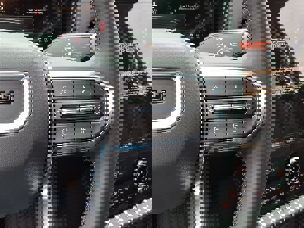 New 2026 GMC Terrain Denali image 19