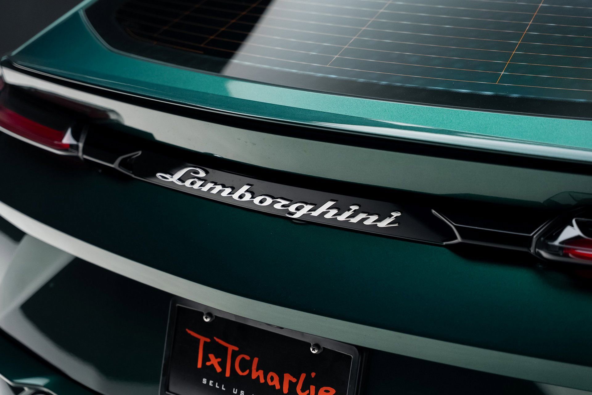 Used 2024 Lamborghini Urus S AWD/4WD image 31