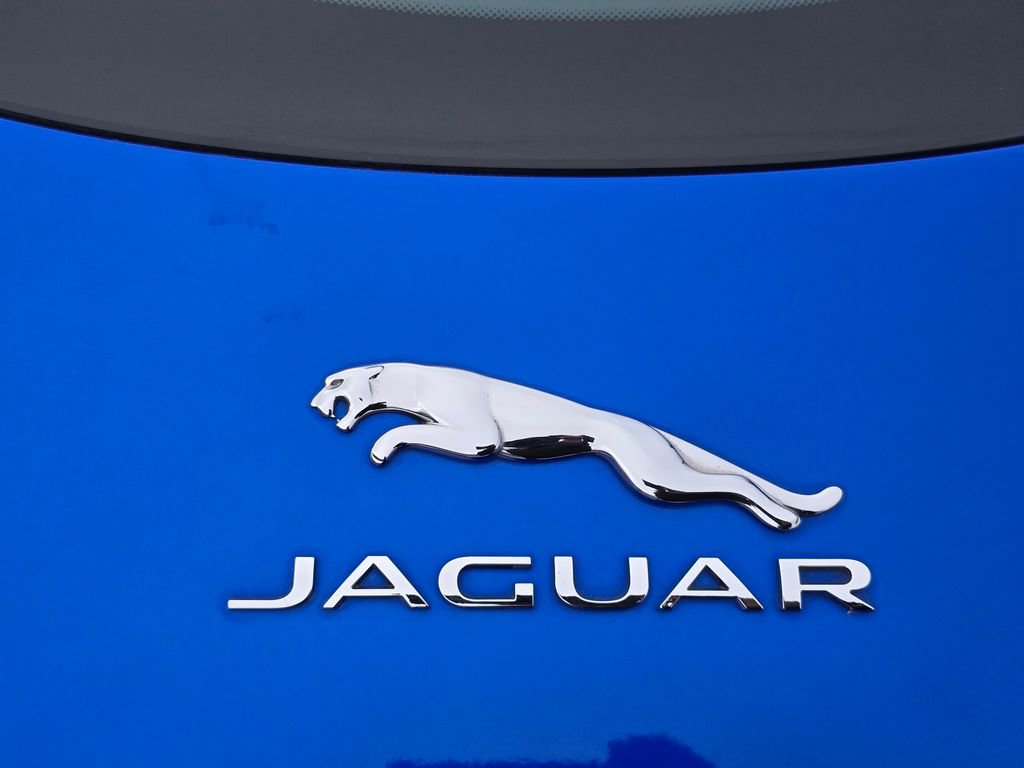 Used 2023 Jaguar F-TYPE Coupe RWD image 23
