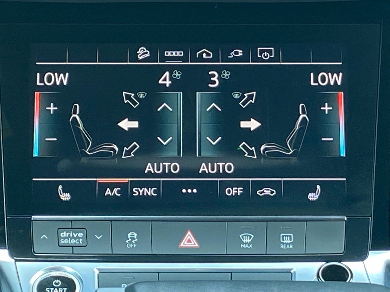 Used 2022 Audi e-tron Premium w/ Convenience Plus Package AWD/4WD image 10
