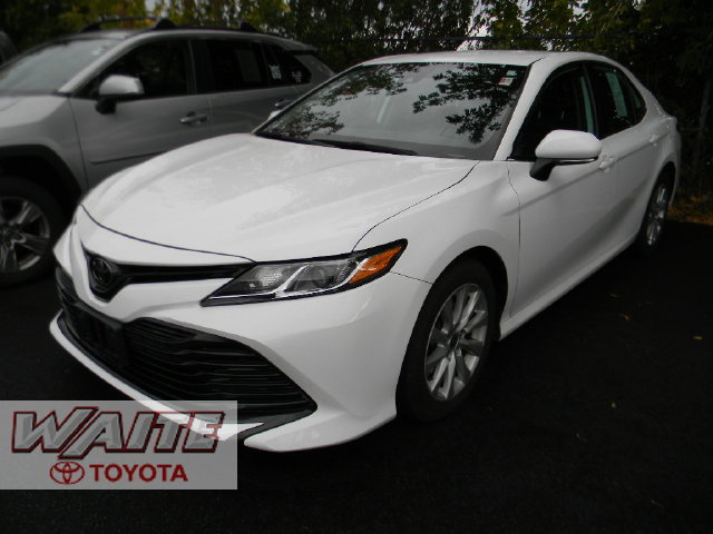 Used 2020 Toyota Camry LE w/ Convenience Package AWD/4WD image 3