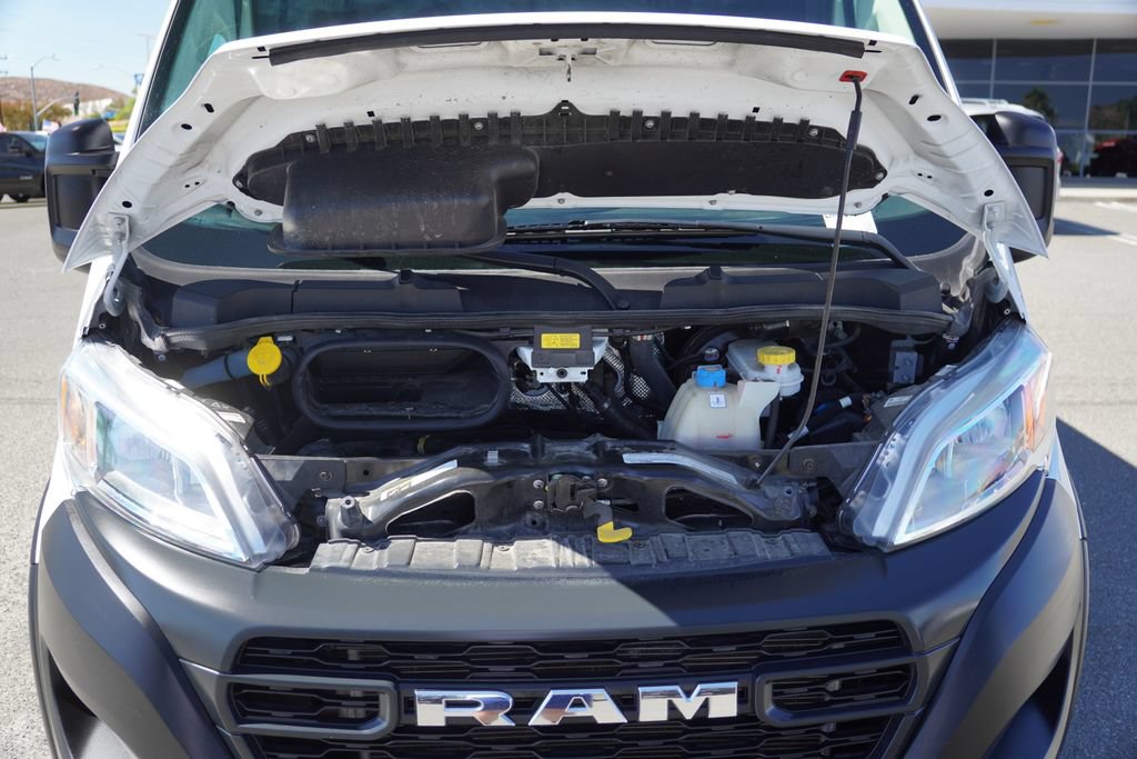 Used 2024 RAM ProMaster 2500 w/ Convenience Group FWD image 15