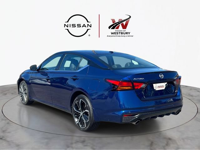 Used 2024 Nissan Altima 2.5 SR AWD/4WD image 6