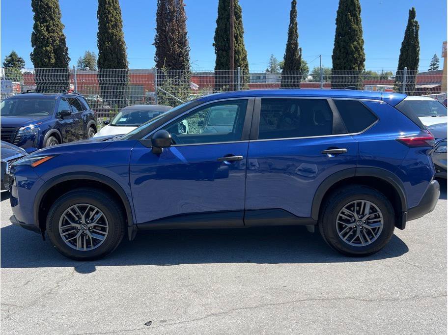 Used 2023 Nissan Rogue S FWD image 7