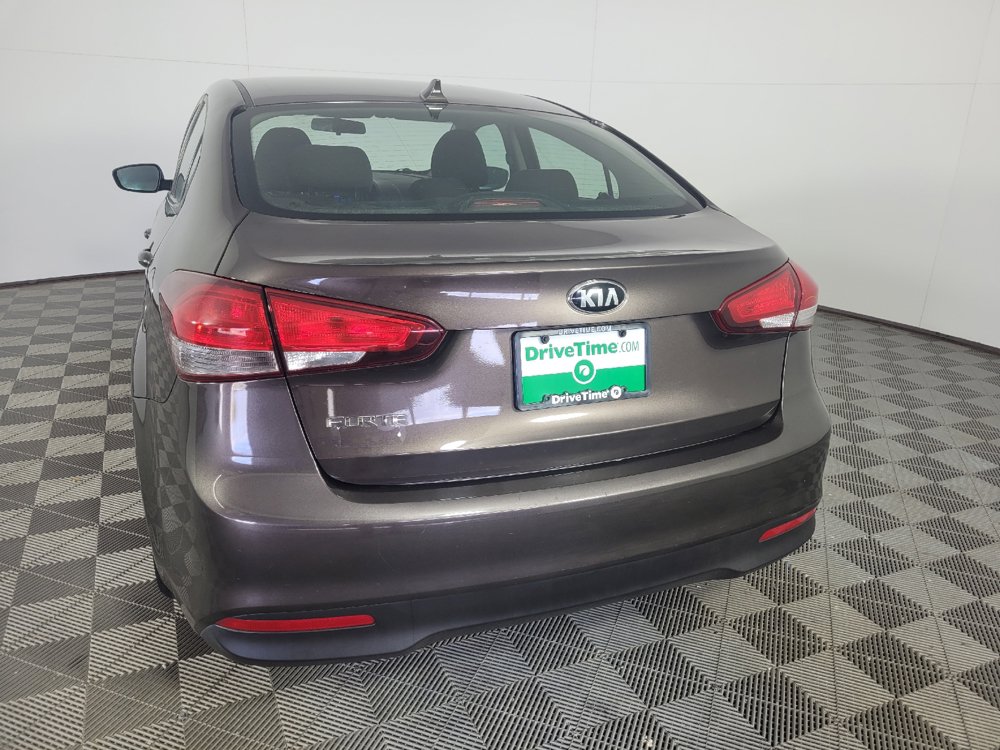 Used 2018 Kia Forte LX FWD image 6