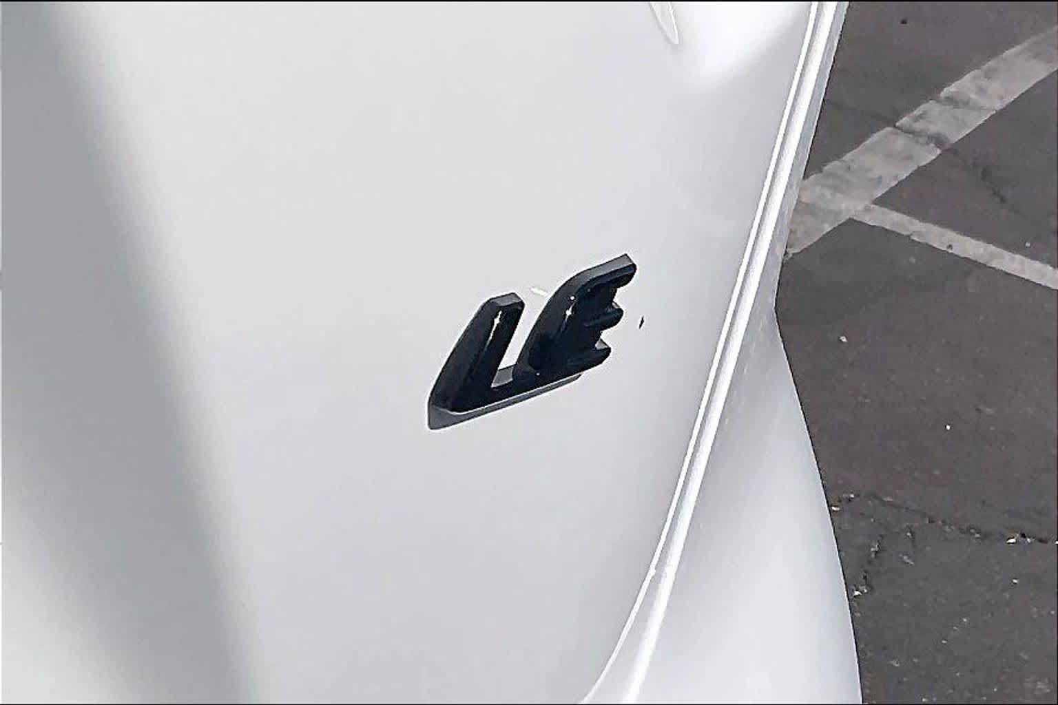 Used 2025 Toyota Corolla LE w/ LE Premium Package FWD image 9