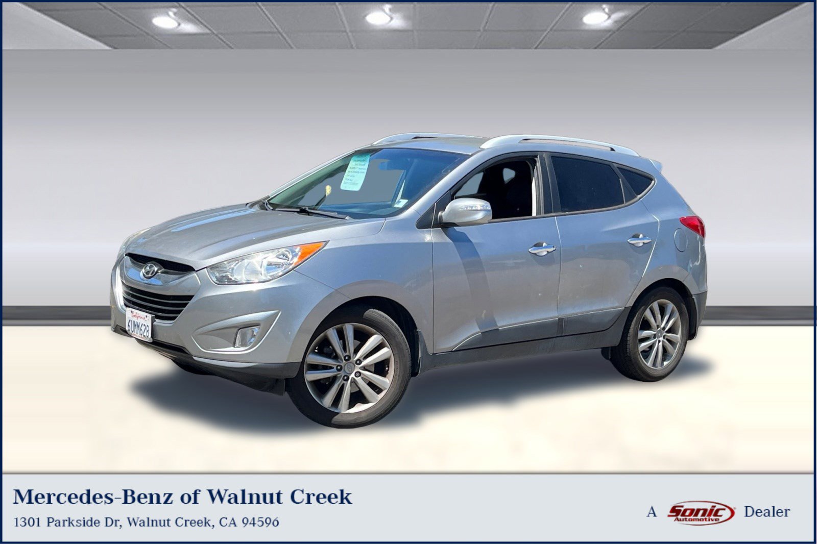 Used 2012 Hyundai Tucson Limited FWD image 1