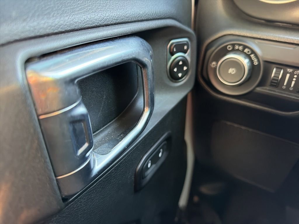 Used 2019 Jeep Wrangler Unlimited Sport S image 18