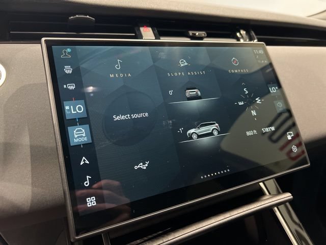 Used 2025 Land Rover Range Rover Evoque S AWD/4WD image 27