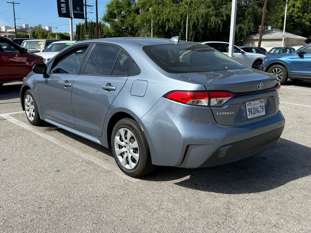 Used 2023 Toyota Corolla LE FWD image 4