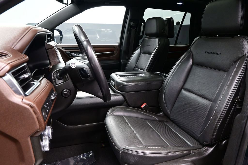 Used 2021 GMC Yukon Denali AWD/4WD image 13