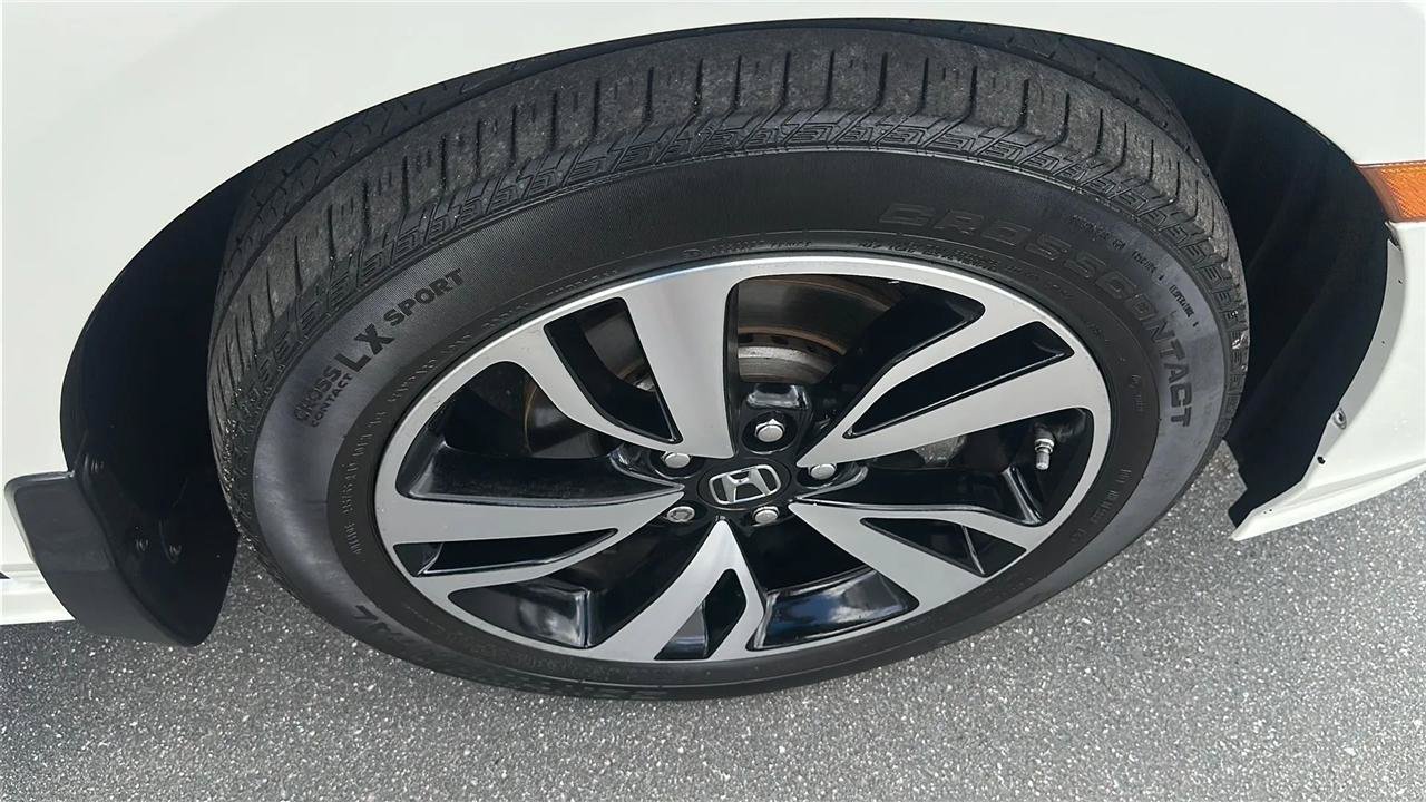 Used 2018 Honda Odyssey Elite image 19