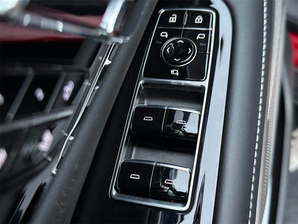 New 2026 Cadillac Optiq Sport 2 image 21