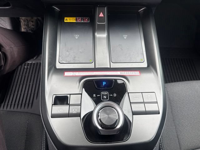 Used 2026 Toyota C-HR AWD/4WD image 31
