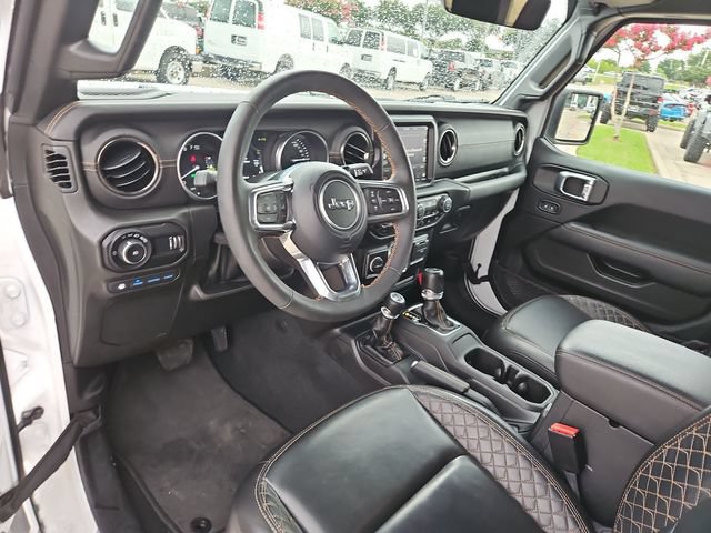Used 2023 Jeep Wrangler Unlimited Sahara AWD/4WD image 10