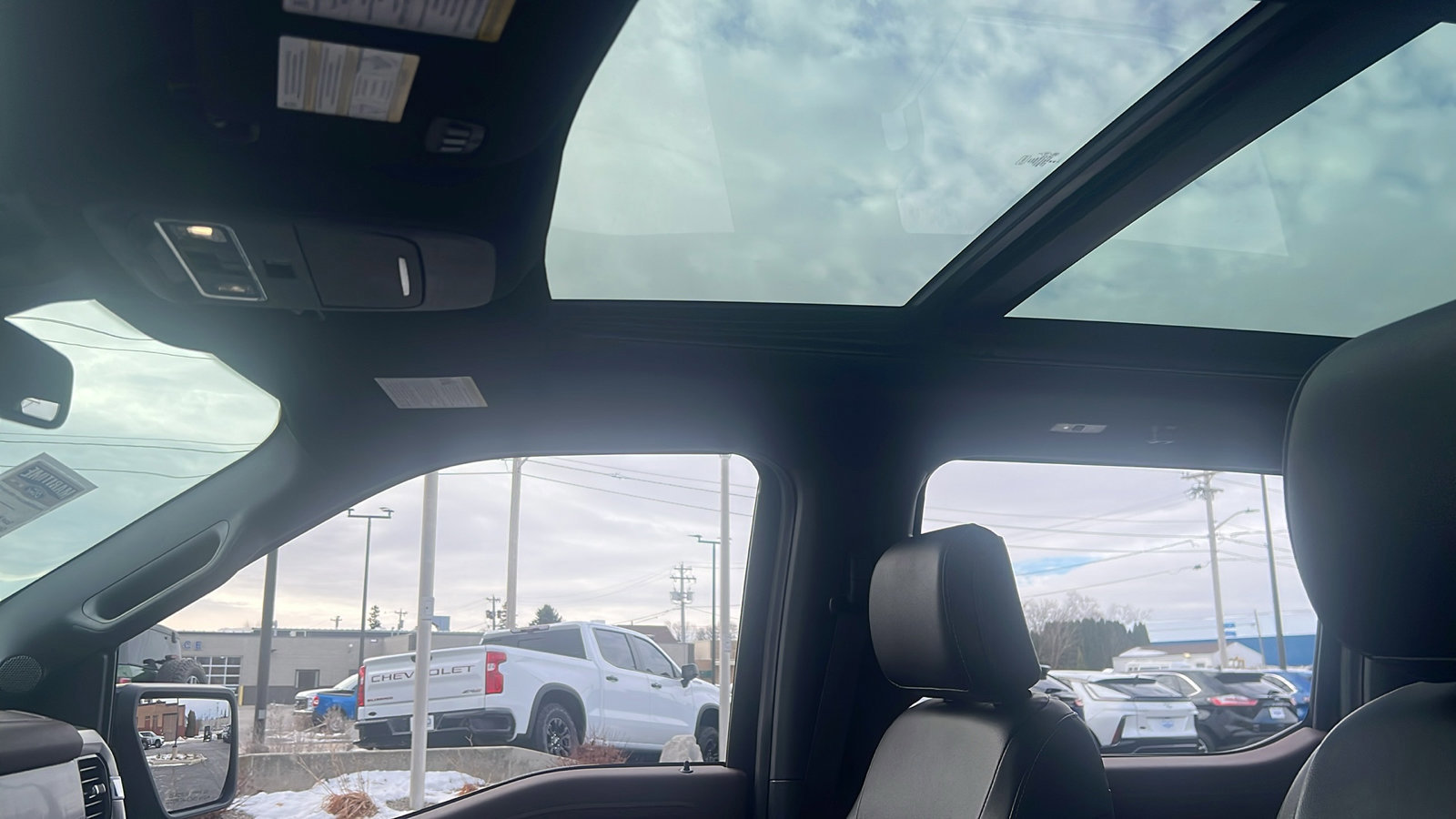 Used 2023 Ford F150 Lariat w/ Equipment Group 502A High image 13