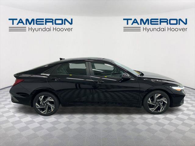 New 2026 Hyundai Elantra Limited image 6