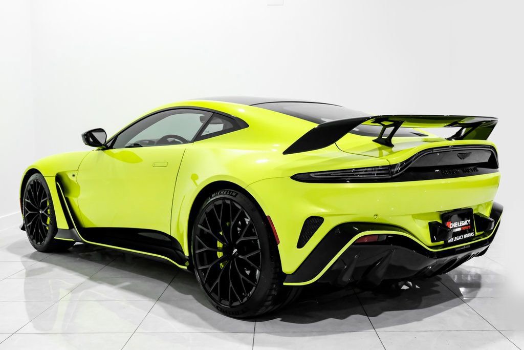 Used 2023 Aston Martin V12 Vantage image 8