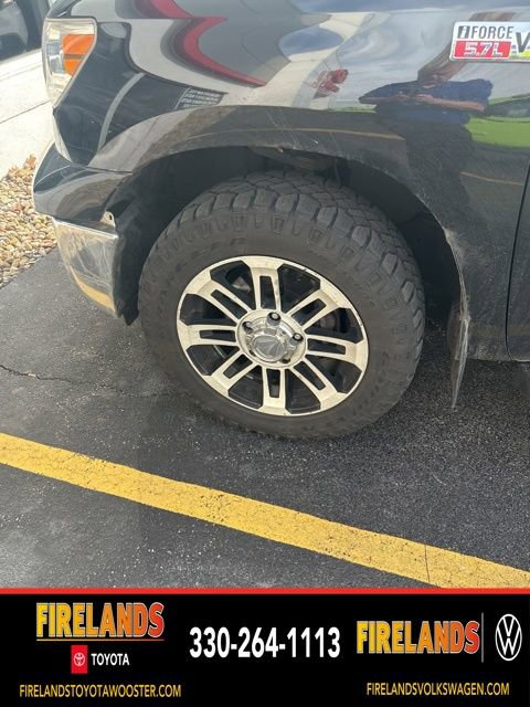 Used 2013 Toyota Tundra 2WD CrewMax w/ Tow Pkg image 6