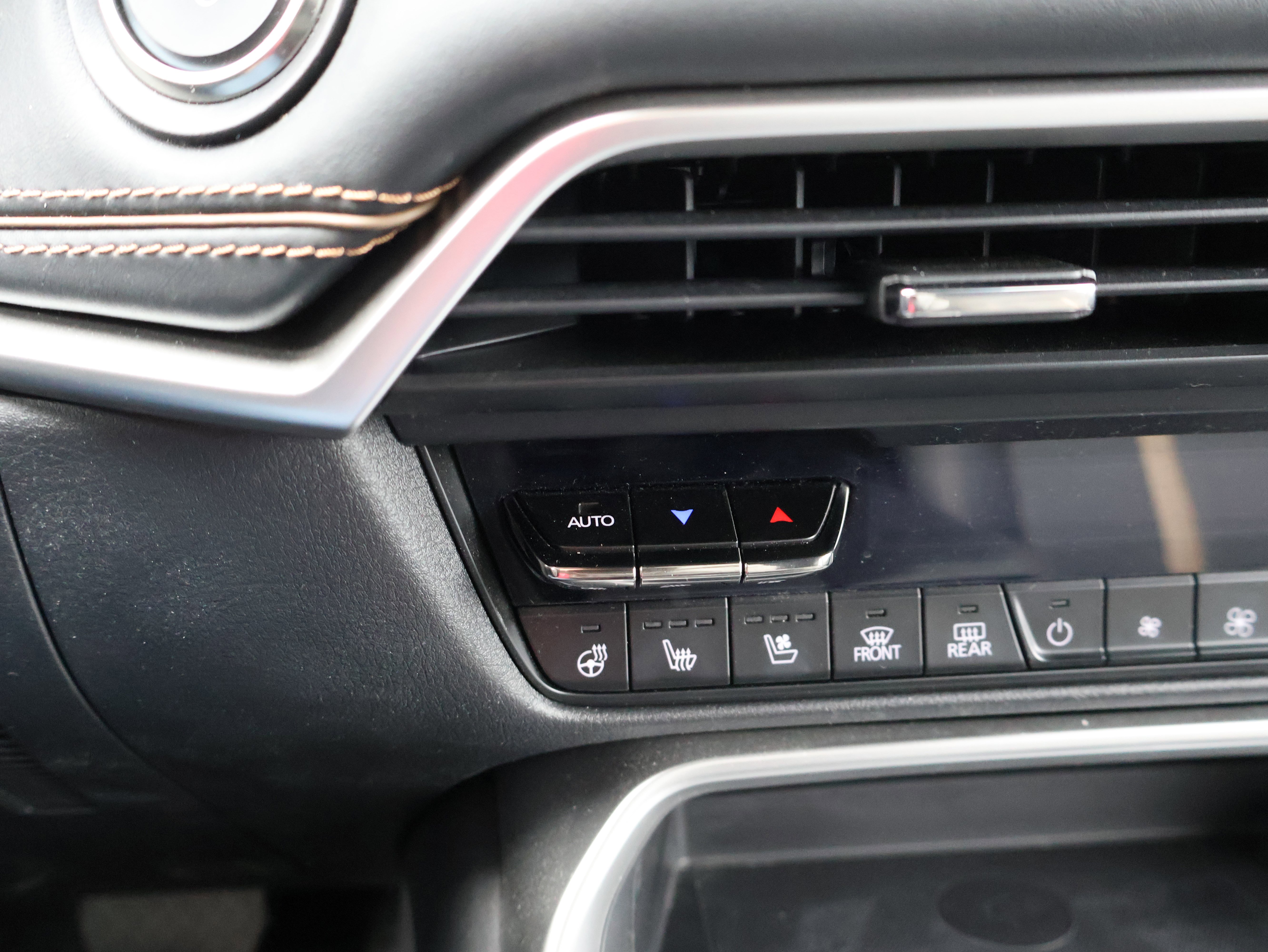 Certified 2024 MAZDA CX-90 Plug-In Hybrid w/ Premium Plus image 33