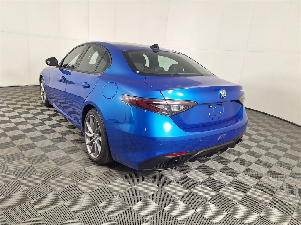 New 2025 Alfa Romeo Giulia image 10