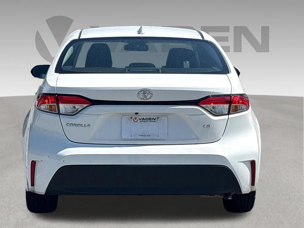 Used 2024 Toyota Corolla LE FWD image 15