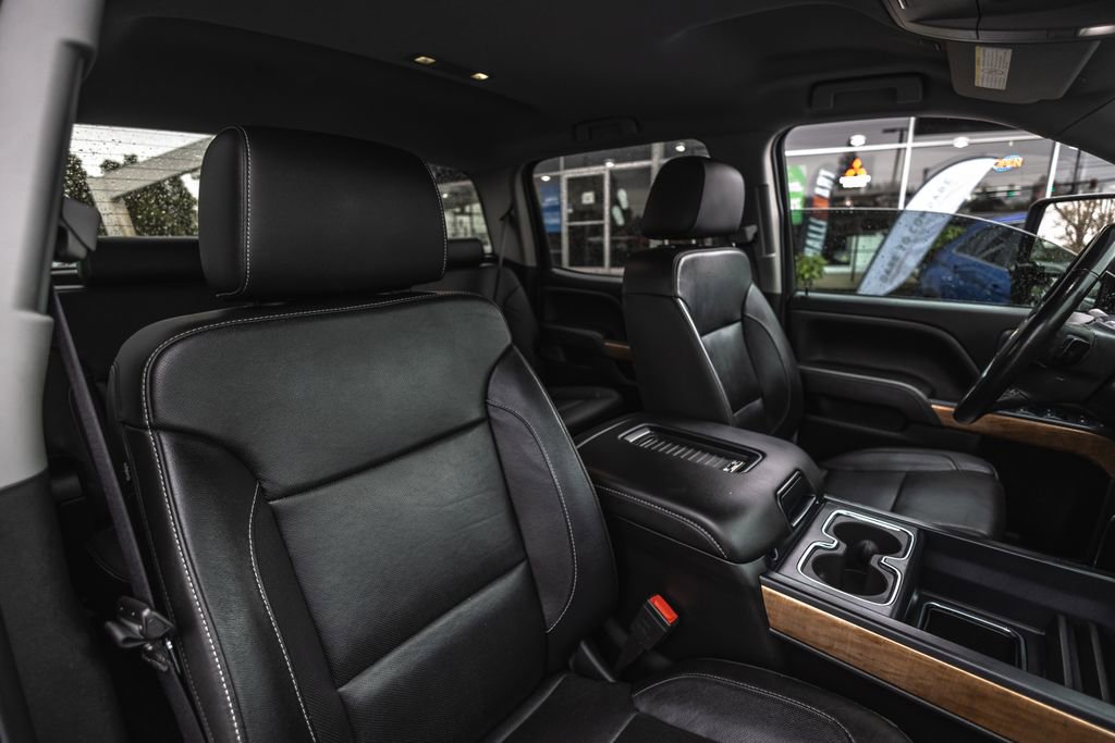 Used 2019 Chevrolet Silverado 2500 LTZ w/ Duramax Plus Package image 32