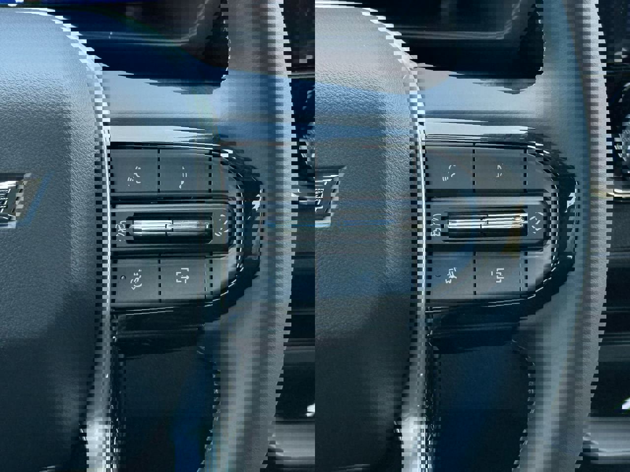 New 2026 Chevrolet Colorado Trail Boss image 13