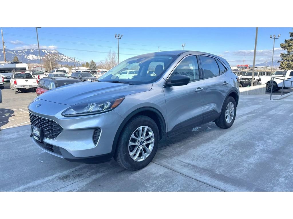 Used 2022 Ford Escape SE image 3