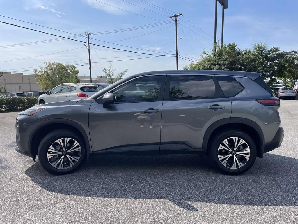 Used 2023 Nissan Rogue SV FWD image 6