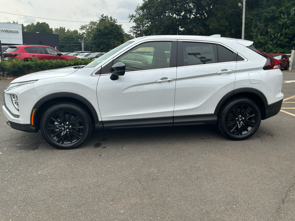 New 2025 Mitsubishi Eclipse Cross LE AWD/4WD image 7