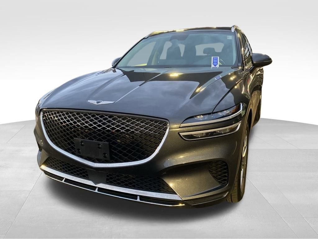 Used 2022 Genesis GV70 2.5T w/ Select Package image 5