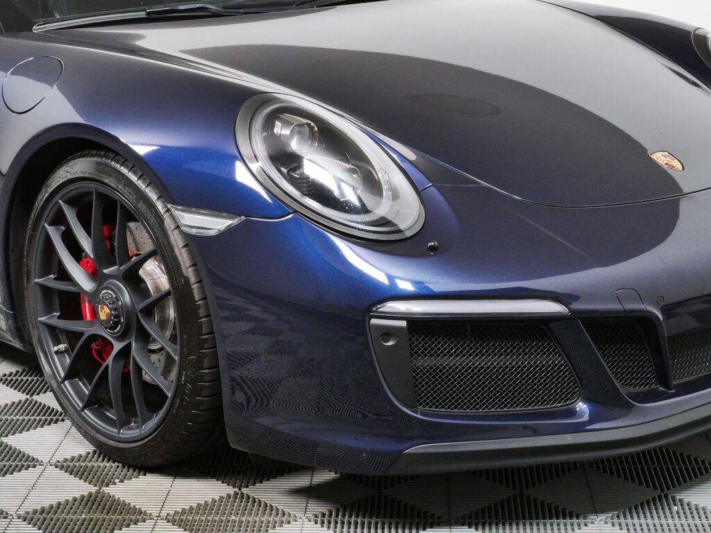 Used 2018 Porsche 911 Carrera GTS RWD image 32