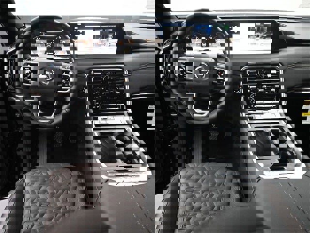 New 2026 Nissan Armada Platinum image 11