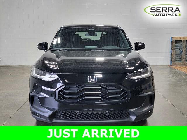 Used 2025 Honda HR-V Sport image 3