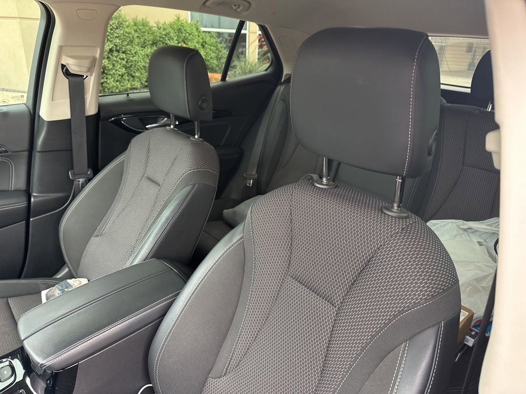 Used 2022 Buick Envision Preferred FWD image 4