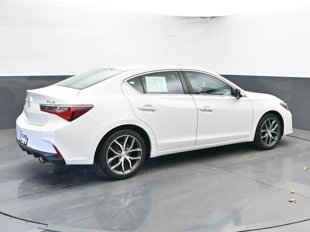Used 2020 Acura ILX FWD image 10