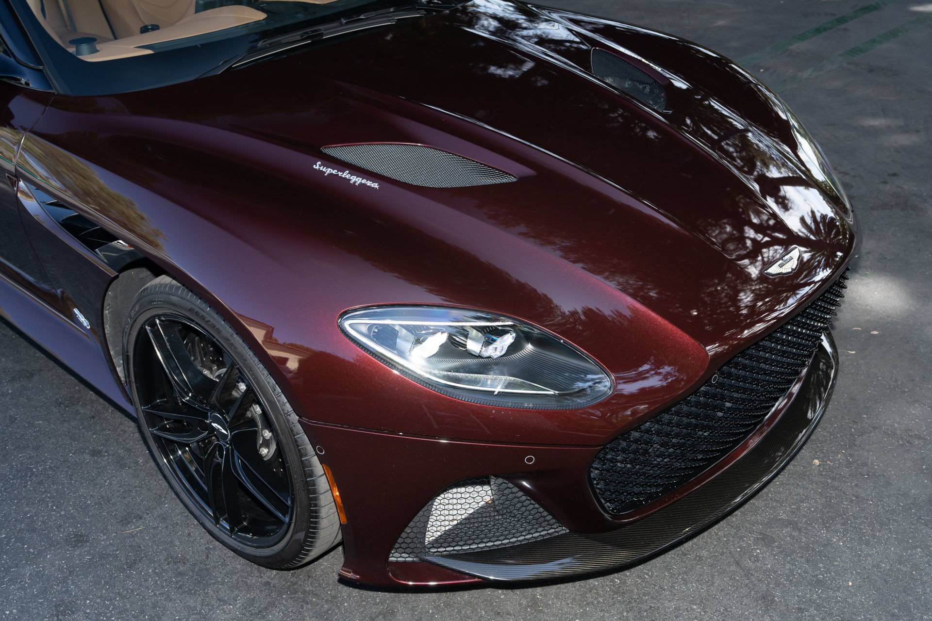 Used 2020 Aston Martin DBS Superleggera RWD image 5