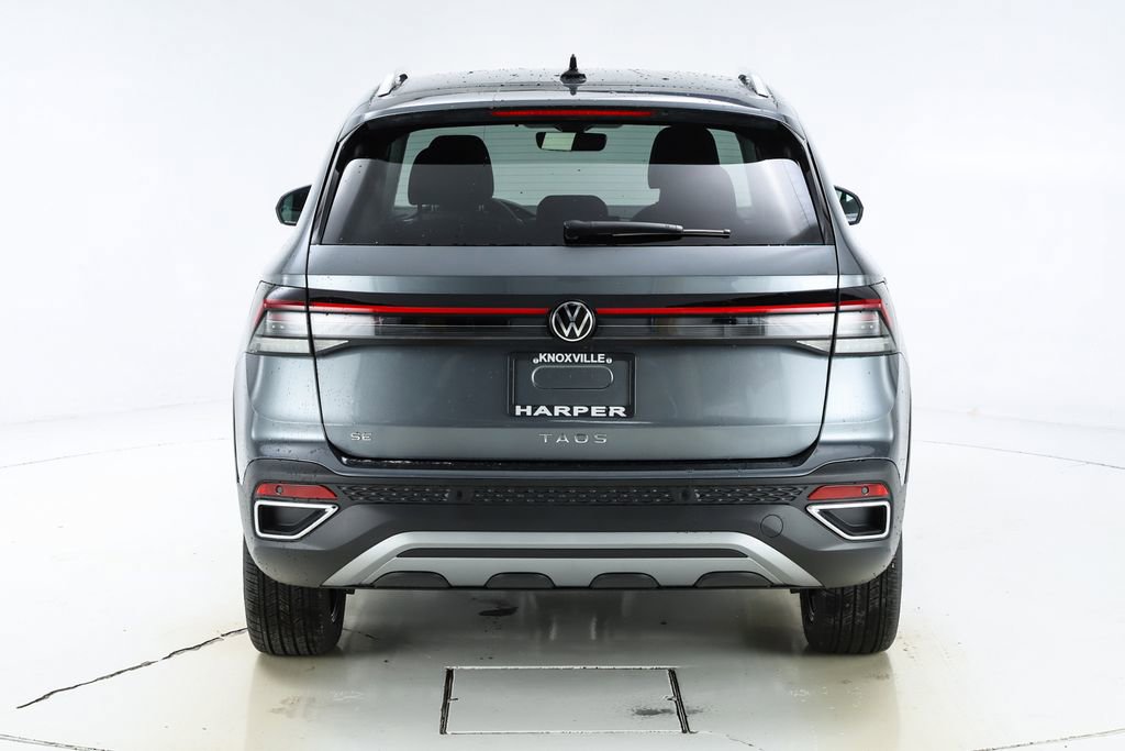 New 2026 Volkswagen Taos SE image 45