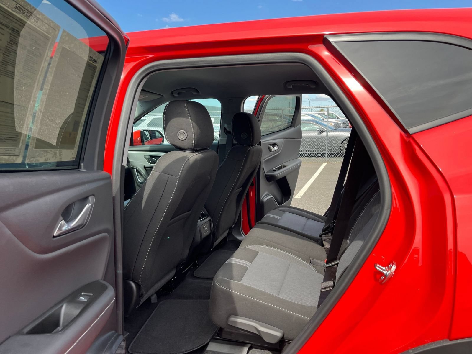 Used 2026 Chevrolet Blazer LT FWD image 26