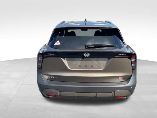 New 2025 Nissan Kicks SR image 8