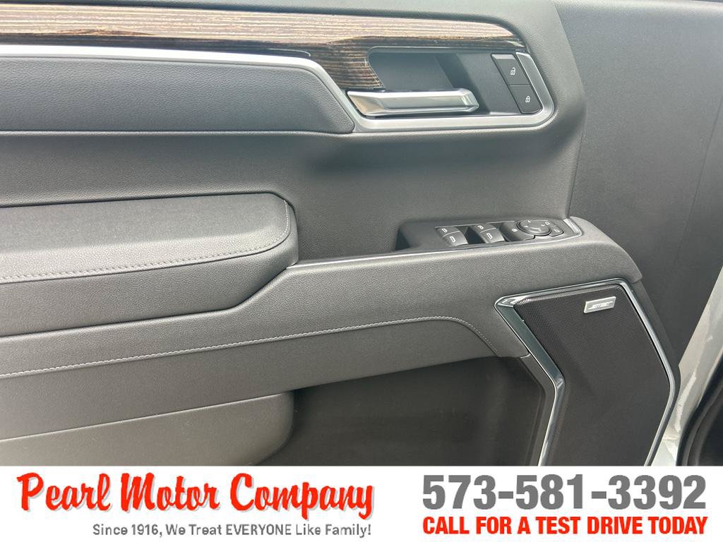 New 2026 GMC Sierra 1500 Elevation w/ Elevation Premium Package AWD/4WD image 9