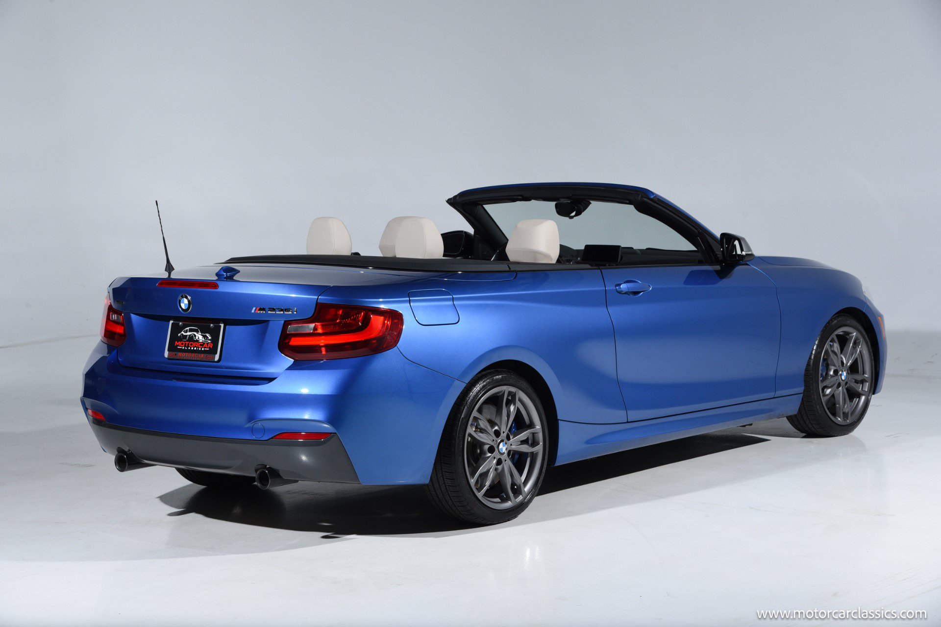 Used 2016 BMW M235i xDrive Convertible AWD/4WD image 8