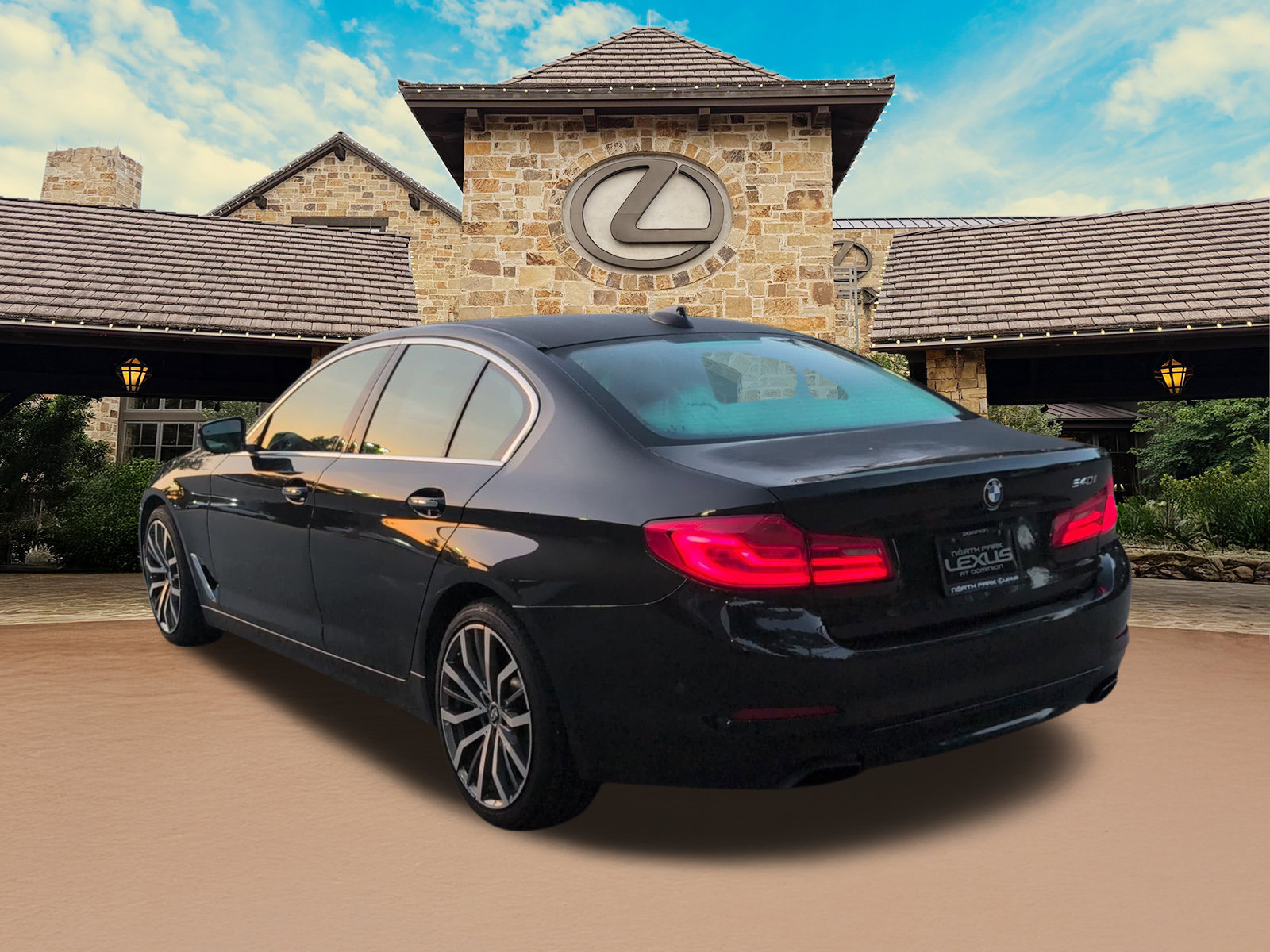 Used 2017 BMW 540i RWD image 3